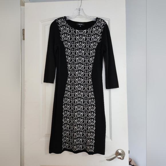 Nine West Dresses & Skirts - Nine West 3/4 Sleeve Sweater Dress Size XS